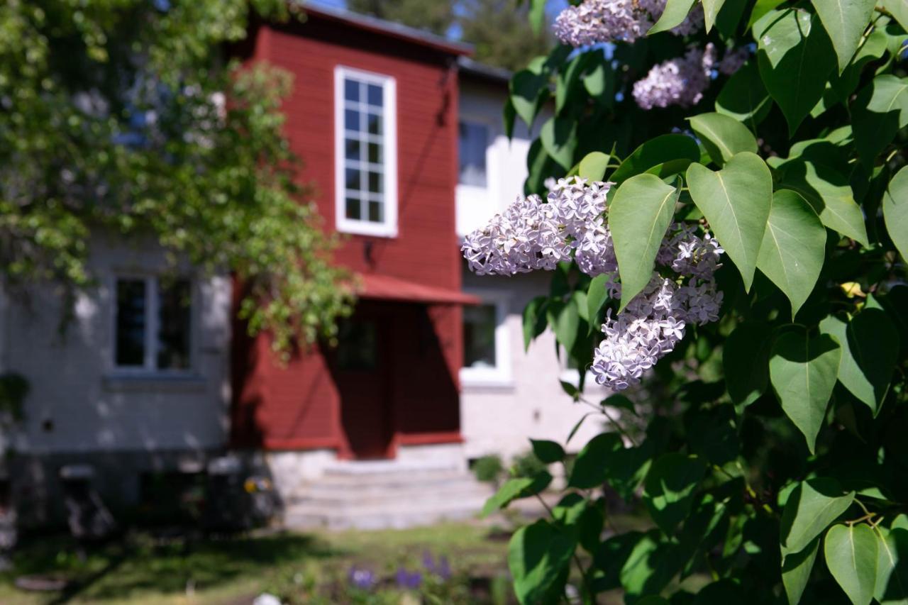 Lovely Nest In Nomme Tallinn Exterior photo